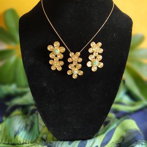 Jewelry made by hand Gold Plated 24 K. Silver 950, Morralla Emeral and Berillium